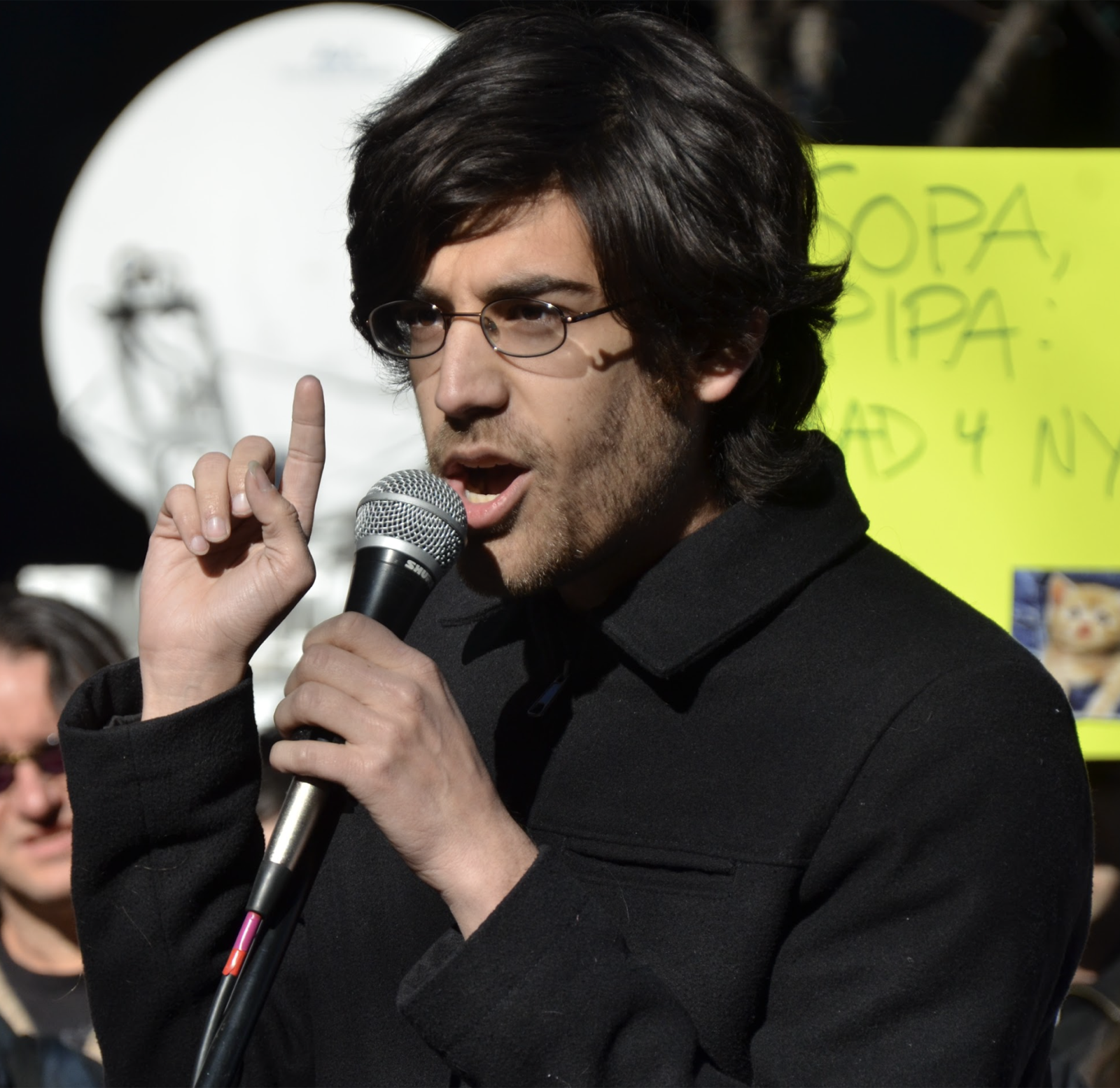 Portrait of Aaron Swartz by Sage Ross, CC BY-SA 2.0 / Wikimedia Commons.